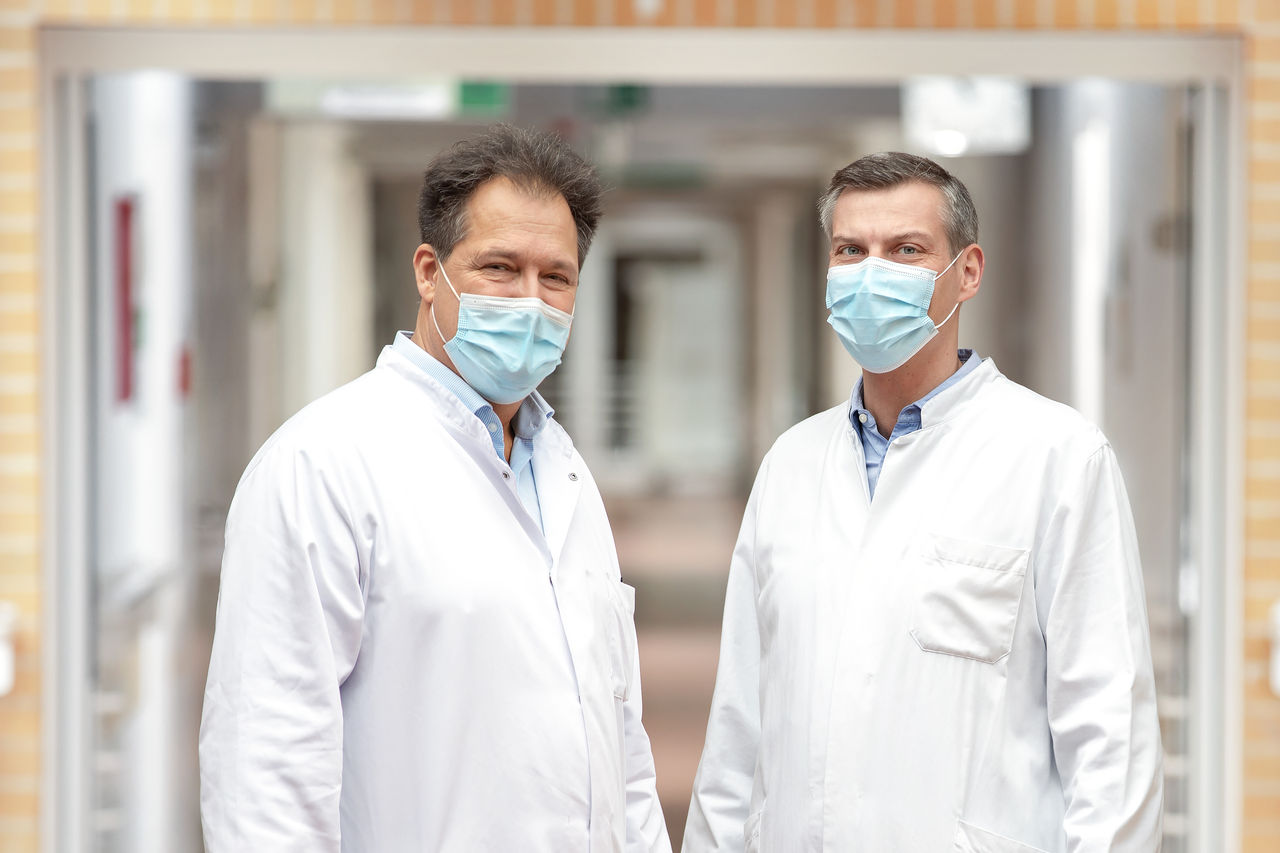 Prof. Rüssmann und Chefarzt Dr. med. Fuhrmann, Helios Klinikum Emil von Behring