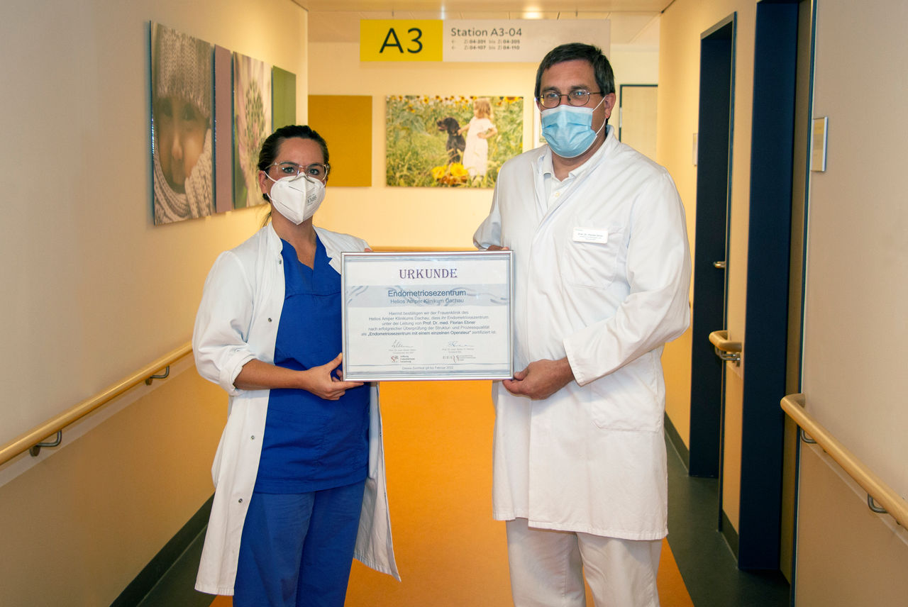 Die richtige Behandlung des Chamäleons: Auszeichnung für Endometriosezentrum am Amper-Klinikum
