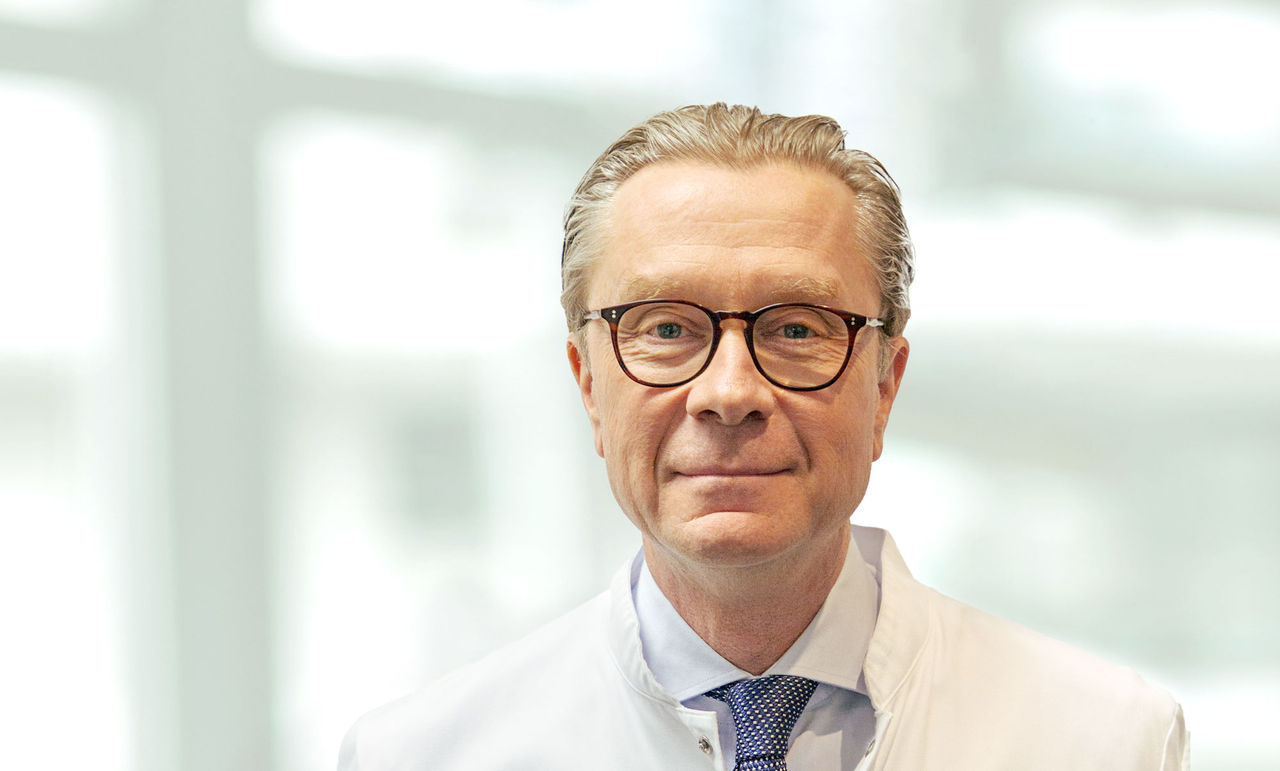Prof. Dr. Michael Stumpf wird neuer Ärztlicher Direktor der Helios HSK Wiesbaden