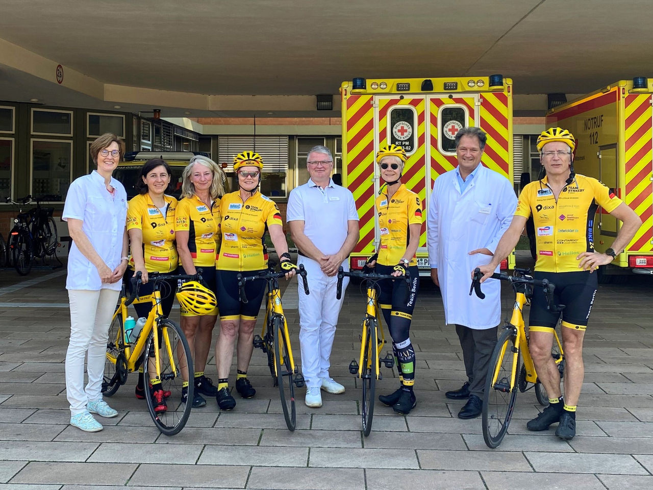 In die Pedale treten und Gutes tun: Das Helios Klinikum Emil von Behring unterstützt bekanntes Charity-Radsportevent