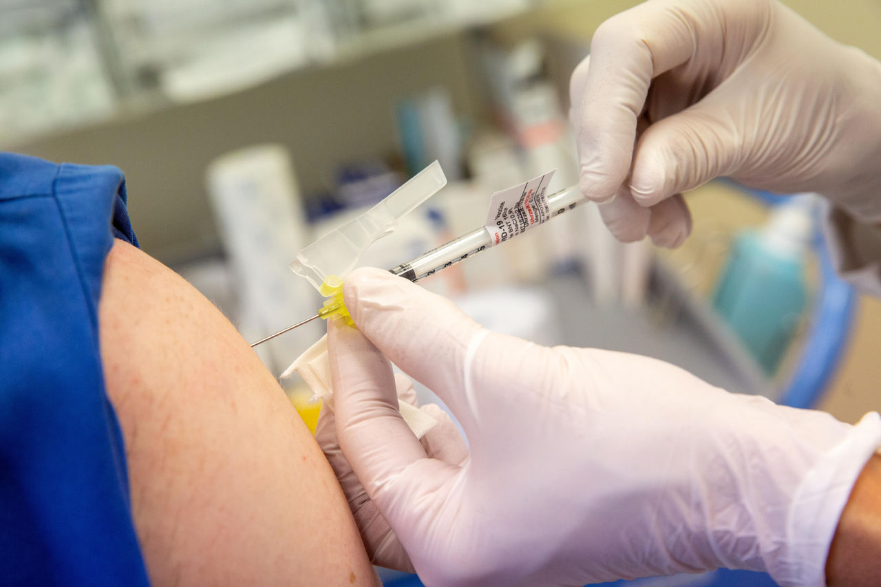 Helios Klinikum Erfurt erhält Corona-Impfstoff