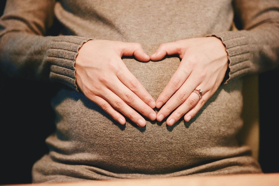 FAQ und Hinweise zum Corona-Virus für Schwangere, Stillende und Säuglinge