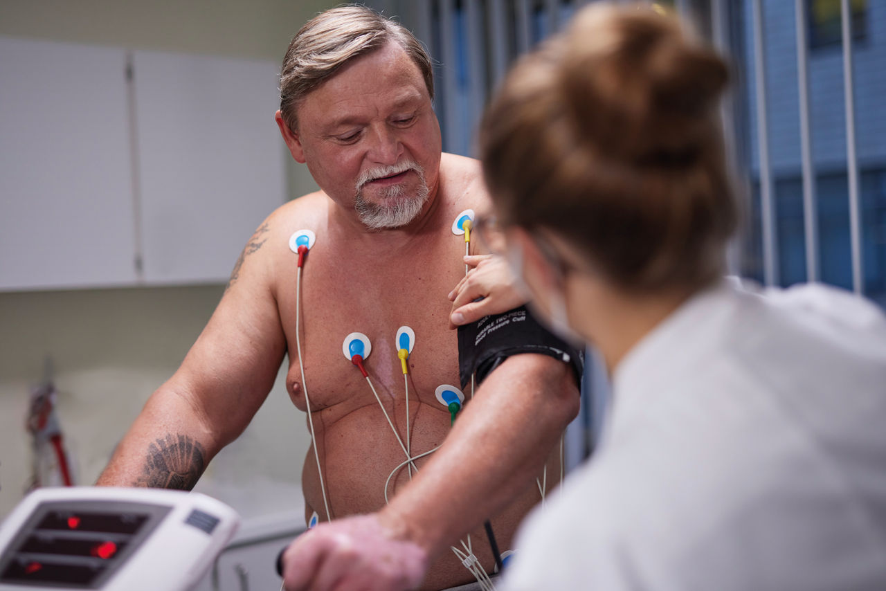 Eine Defibrillator-Implantation hilft dem Herz auf die Sprünge 