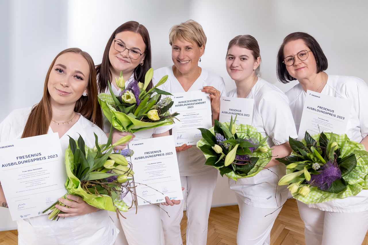 Auszubildende der Helios Kliniken Jerichower Land und Zerbst/Anhalt für Bestnoten ausgezeichnet