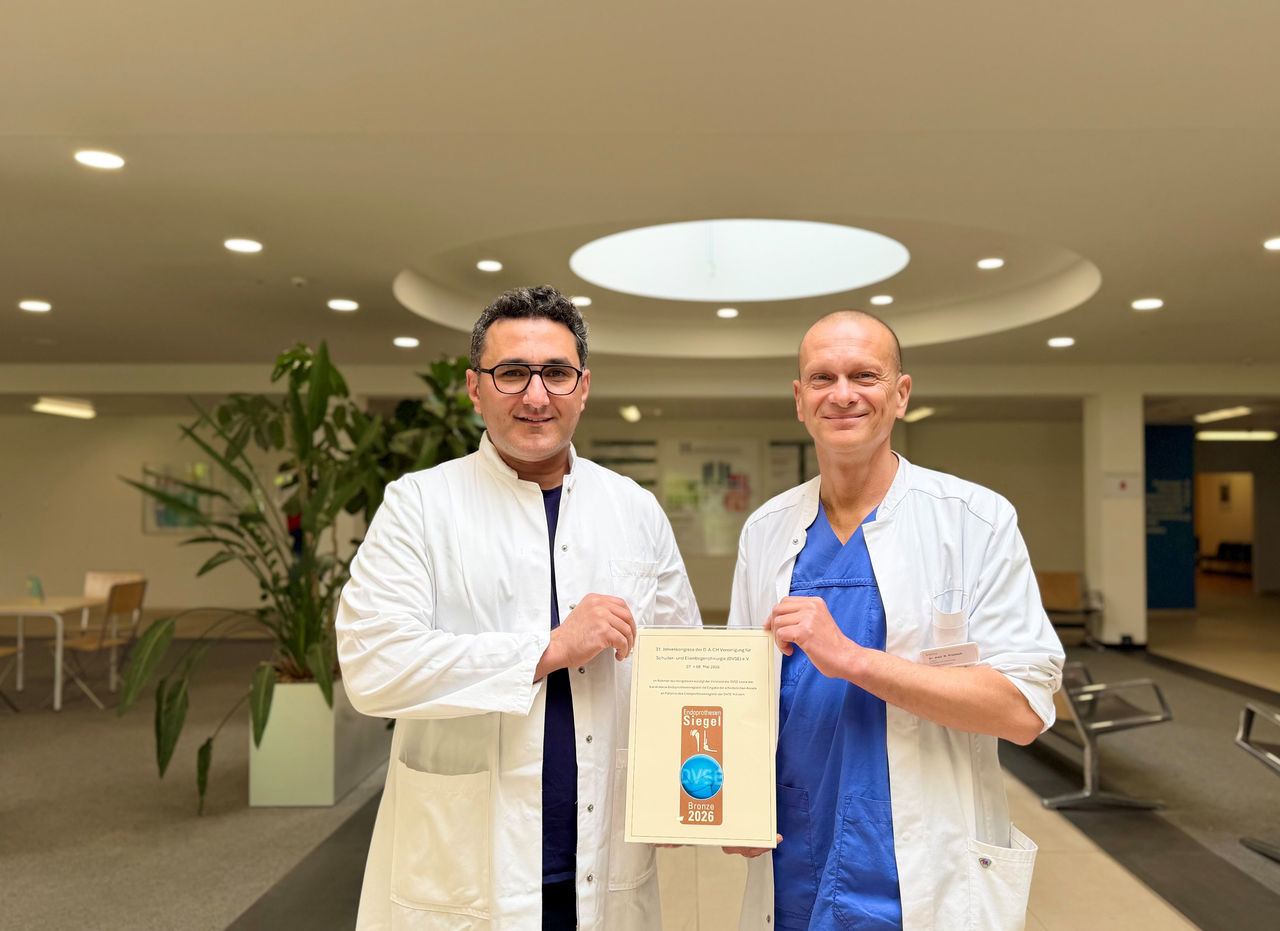Helios Klinik Köthen erhält als erste Klinik in Sachsen-Anhalt Qualitätssiegel für exzellente Schulterendoprothetik