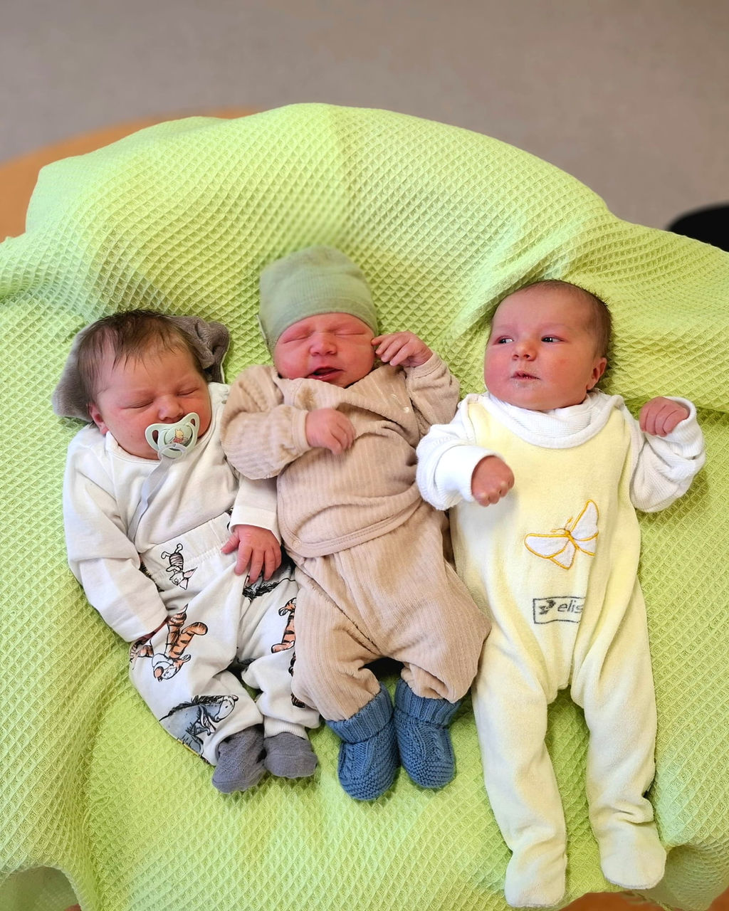 Geburtsjahr 2025 in Zahlen: Beliebteste Vornamen und drei Neujahrsbabys zum Jahresauftakt