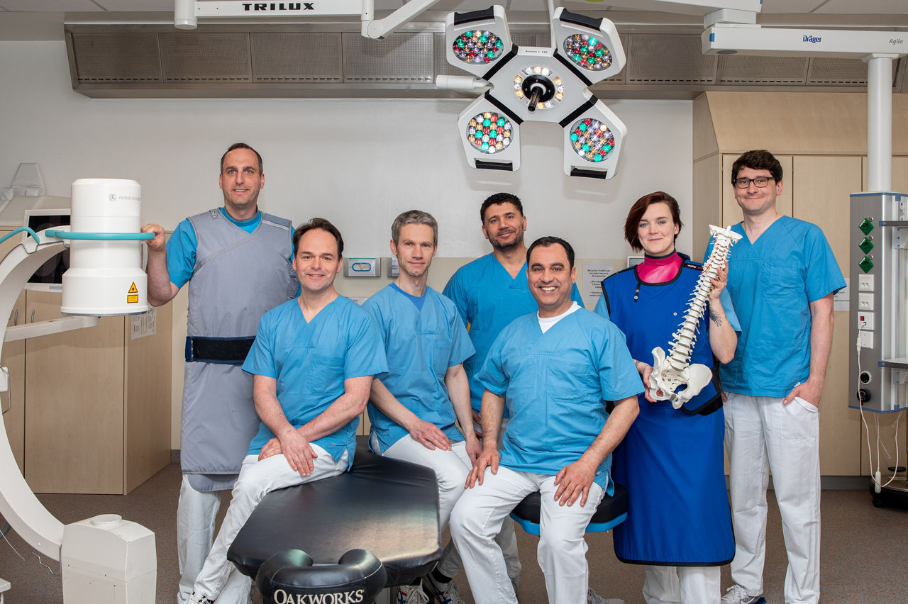 Als erste Klinik im Kreis Steinfurt: Die Wirbelsäulenchirurgie der Helios Klinik Lengerich wurde zum Wirbelsäulenspezialzentrum zertifiziert