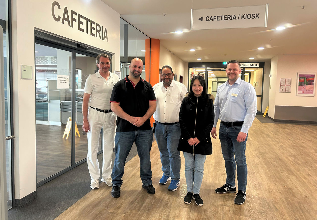 Von Asiatisch bis Currywurst: Neue Cafeteria eröffnet Anfang November