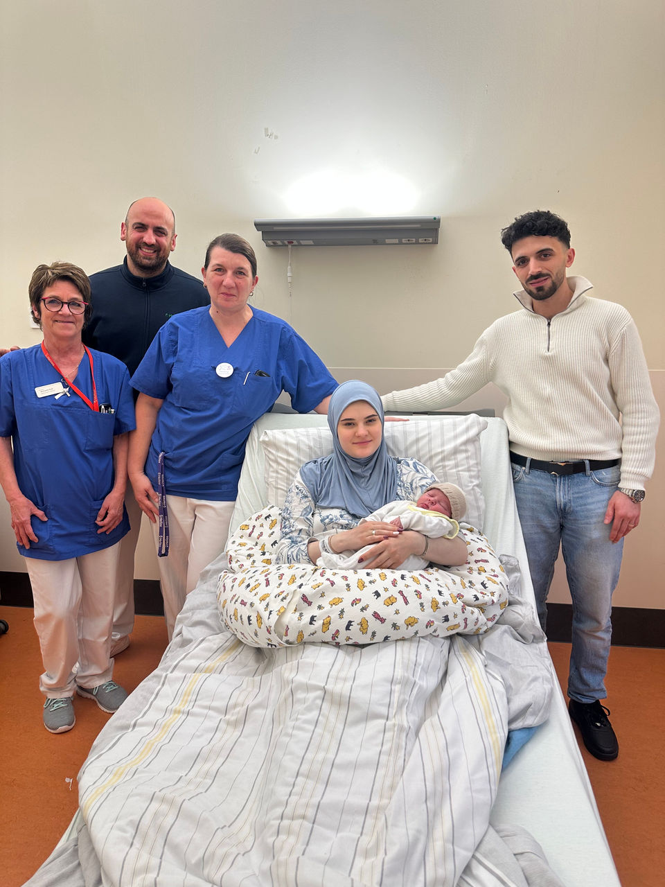 Neujahrsbaby 2026 im Helios Klinikum Schwelm geboren