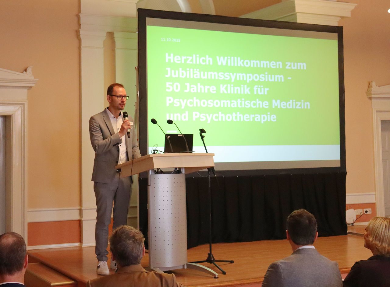 50 Jahre Klinik für Psychosomatische Medizin und Psychotherapie – Ein halbes Jahrhundert für die Gesundheit