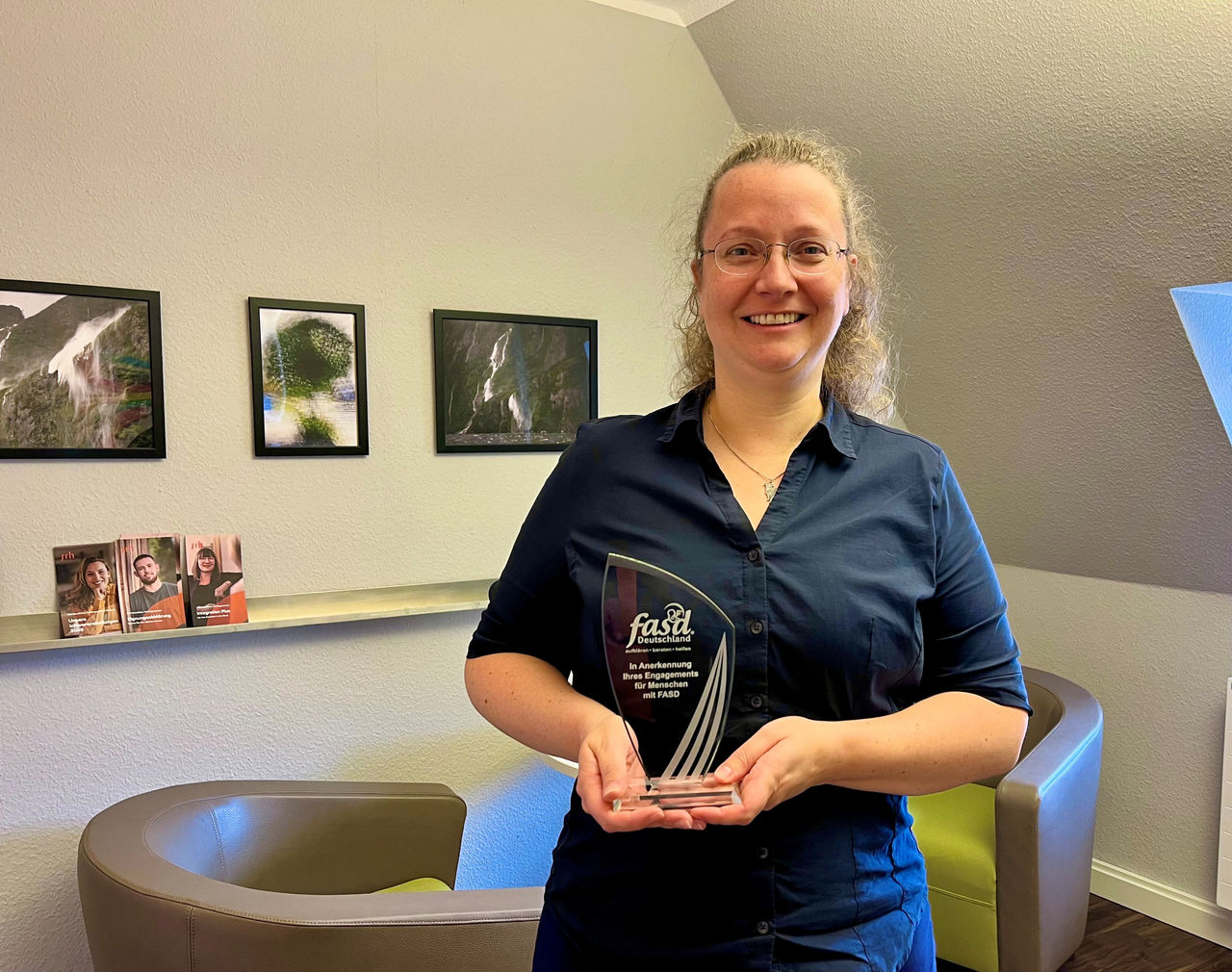 Auszeichnung für Forschung zu unterschätztem Krankheitsbild - Helios-Psychologin gewinnt FASD Deutschland Award 2025