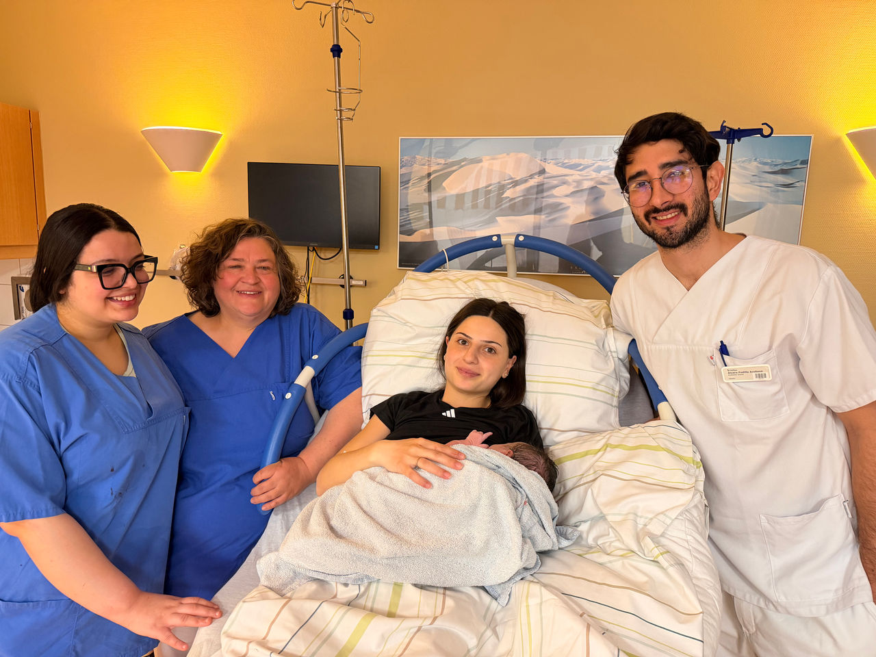 Niza ist das 100. Baby im Jahr 2026 des Helios Klinikums Uelzen 