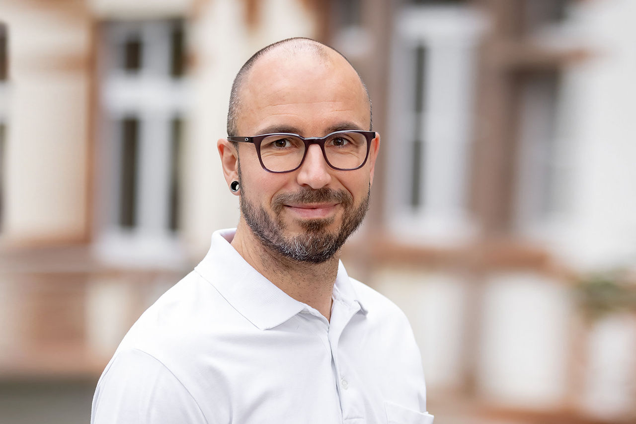 Alexander Sandomirski 