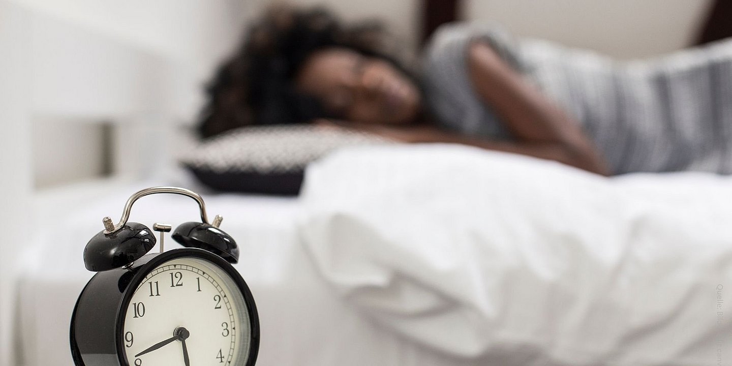 Trotz Hitze gut schlafen: Tipps für die nächtliche Abkühlung    