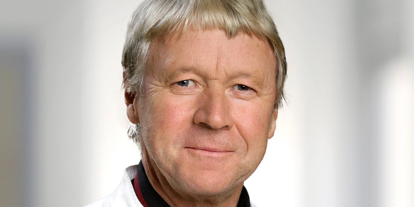 Burger Klinik verabschiedet Chefarzt Dr. med. Rainer Honkisch in den Ruhestand 