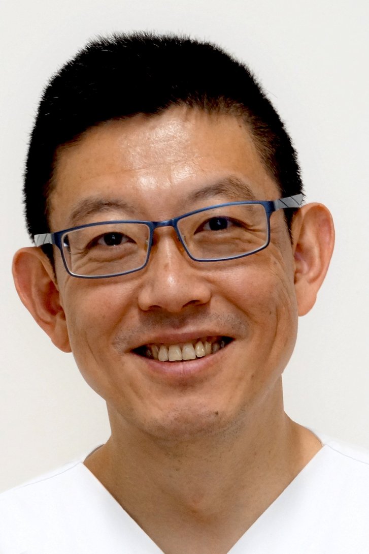 Zhenghua Guan, Urologe, Facharzt für Urologie