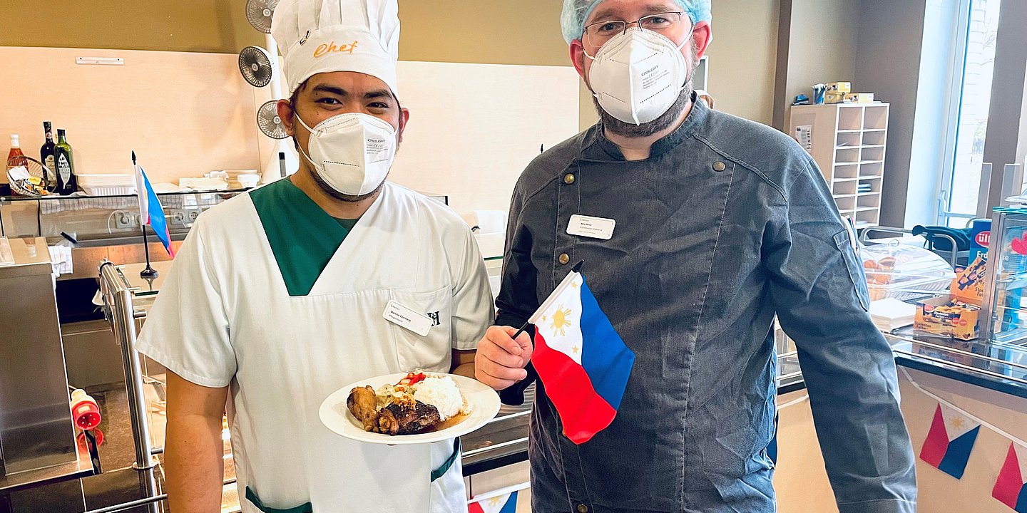 Neue Formen der Integrationsarbeit: Kulinarische Reise auf die Philippinen im Helios Klinikum Emil von Behring