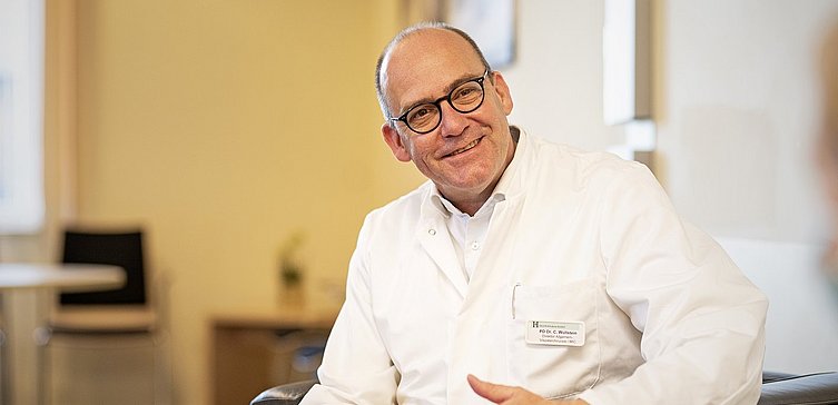 Spezialist für Darmkrebs: Dr. Wullstein am Helios Klinikum Krefeld