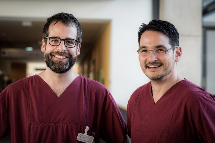 Unsere Experten Prof. Katoh und Dr. Schott beraten zur Prostata-Arterien-Embolisation