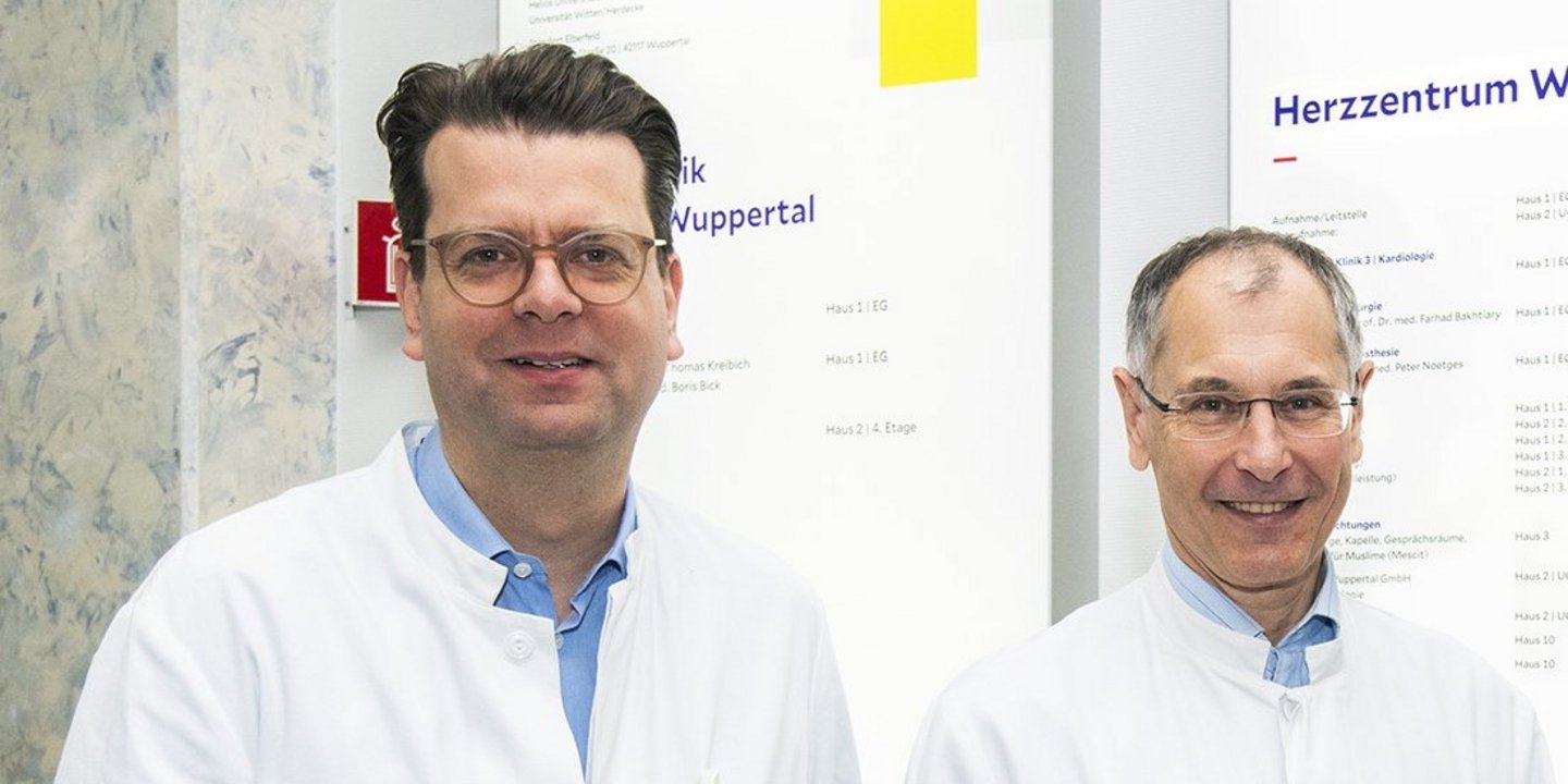Wenn die Herzklappen Probleme machen: Wuppertaler Kardiologie-Professor gibt sein Wissen weiter