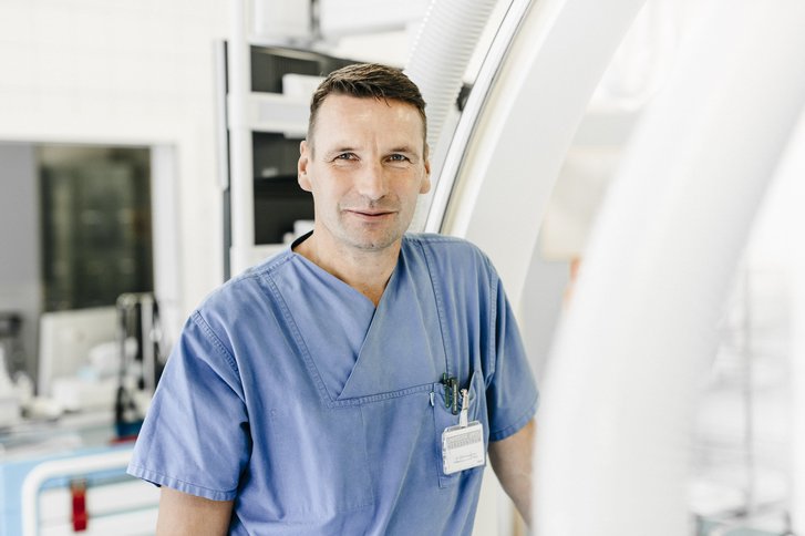 Holger Thiele ist Direktor der Universitätsklinik für Kardiologie am Herzzentrum Leipzig