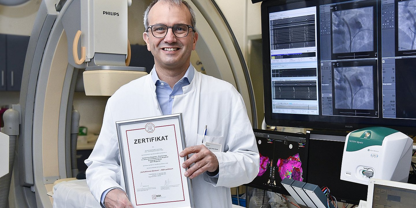 Abteilung für Rhythmologie am Helios Herzzentrum Wuppertal ist jetzt zertifiziertes Vorhofflimmer-Zentrum