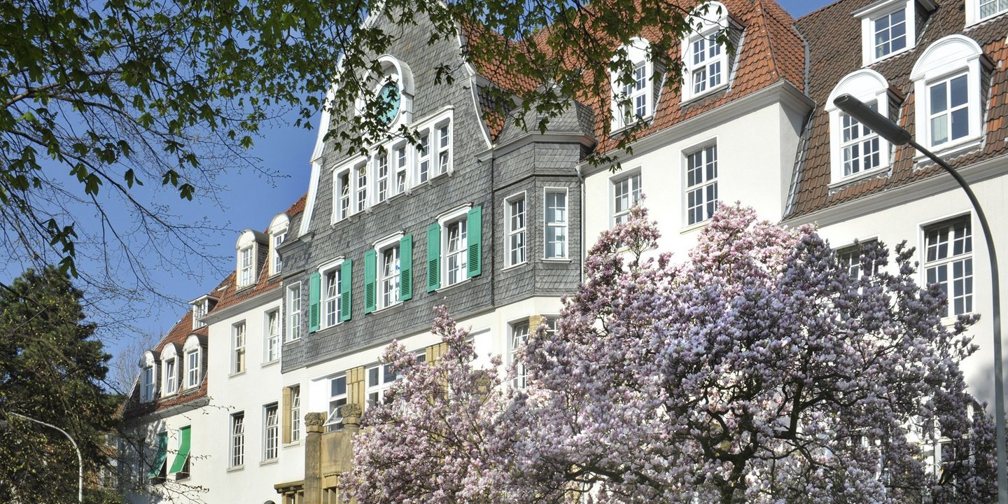 Helios Universitätsklinikum Wuppertal verschärft Besuchsregelung