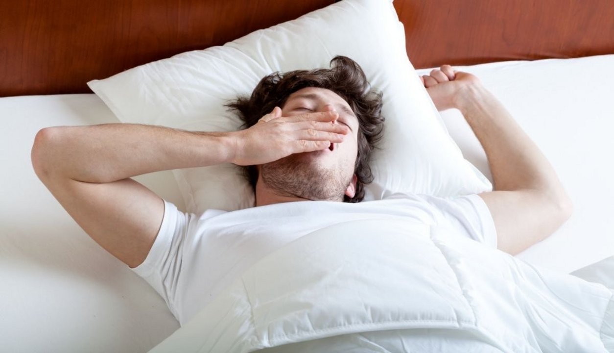 Schlaflos: 5 Tipps gegen nächtliches Aufwachen | Helios Gesundheit