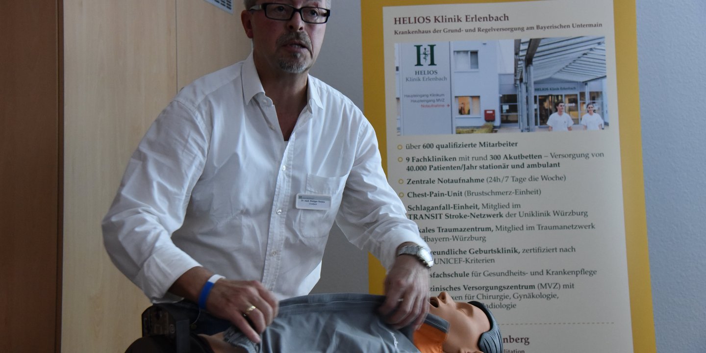 Woche der Wiederbelebung 2016: Aktionstag Reanimation in der HELIOS Klinik Erlenbach